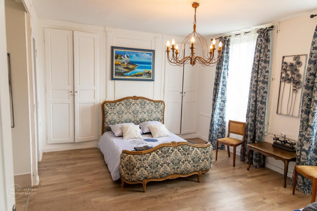 Le Domaine De La Desiree Villa Lisieux Bagian luar foto