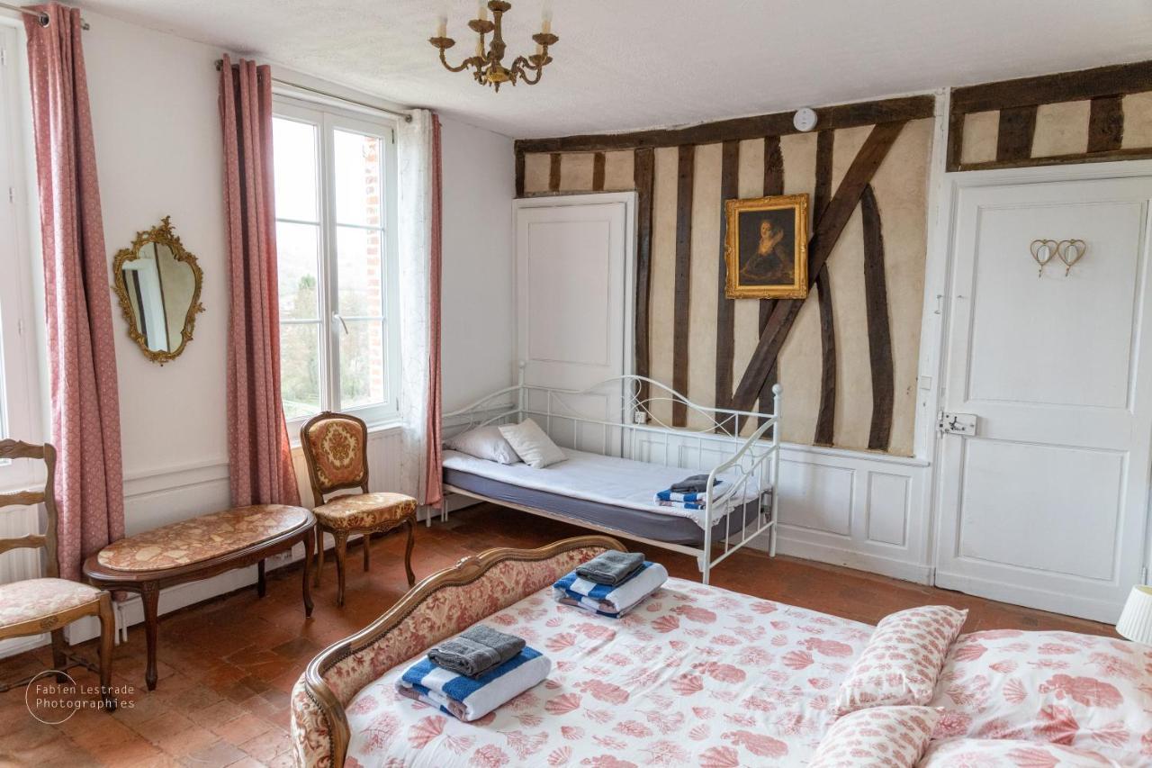 Le Domaine De La Desiree Villa Lisieux Bagian luar foto